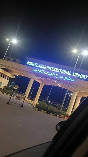 ليموزين مطار برج العرب